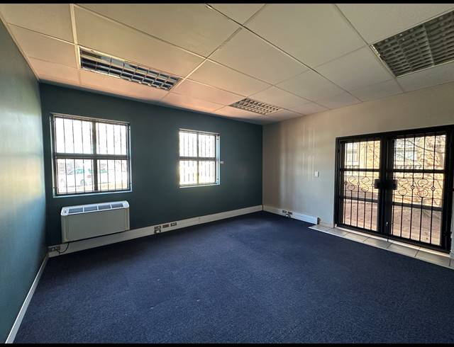 700M² OFFICE TO LET IN HIGHVELD TECHNOPARK
